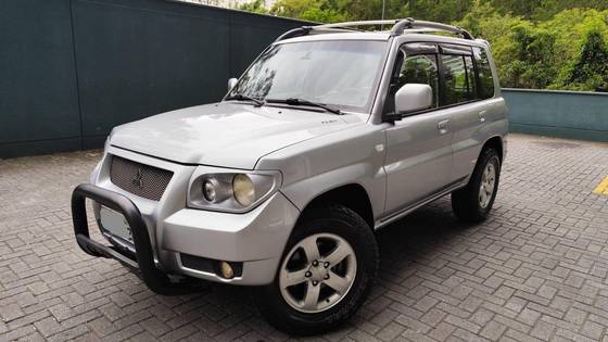 MITSUBISHI PAJERO TR4 2.0 4X4 16V 140CV FLEX 4P AUTOMÁTICO MITSUBISHI PAJERO TR4 2.0 4X4 16V 140CV FLEX 4P AUTOMÁTICO